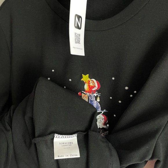 NoraCora Christmas Tree of Cats Print Top Size S Black Long Sleeve Crew Tee - Picture 7 of 7